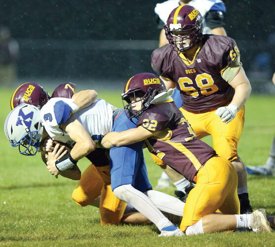 Blue Earth Area gridders flatten LCWM, 5112 News, Sports, Jobs